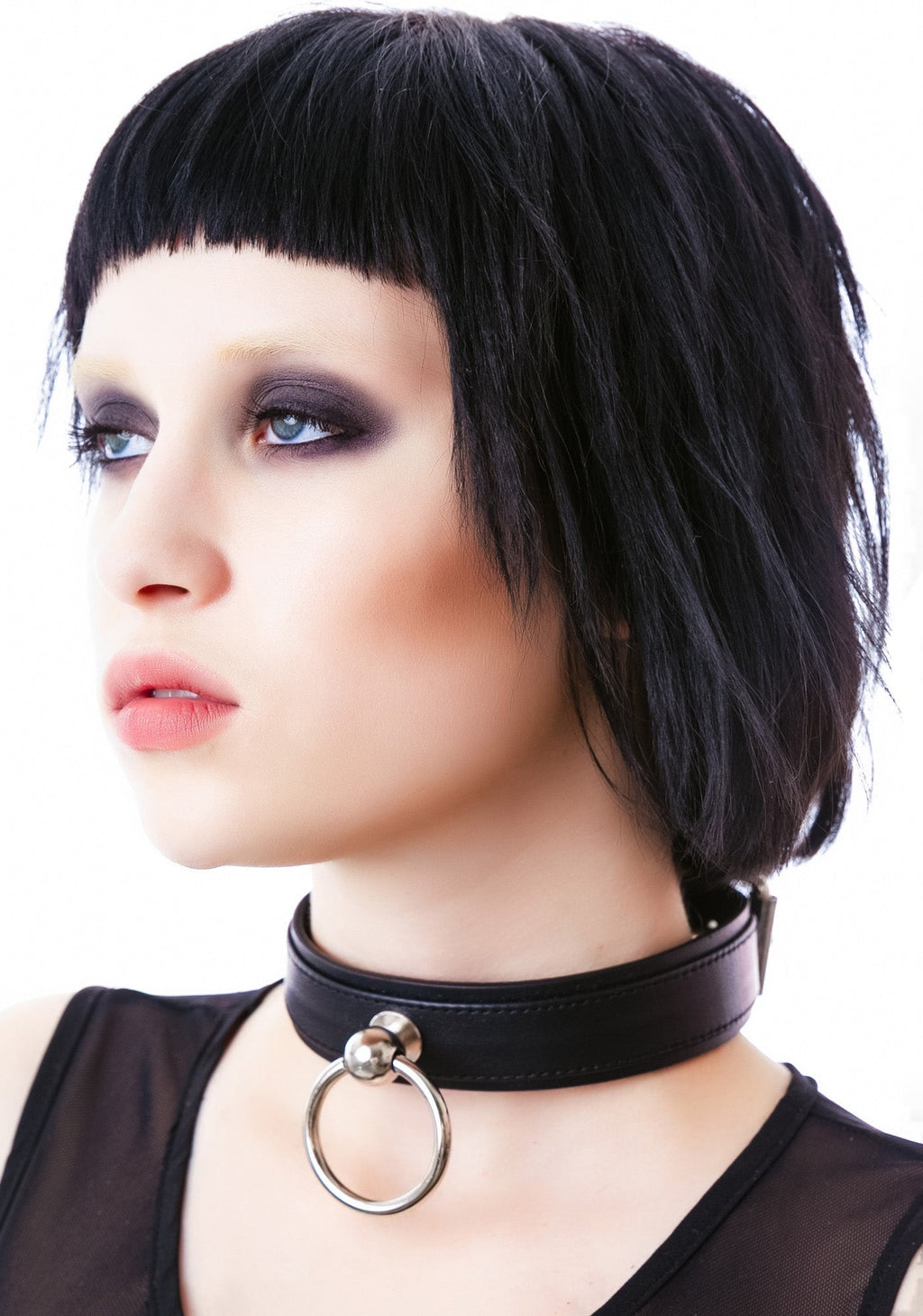 Saddle Stud O Ring Choker - Red