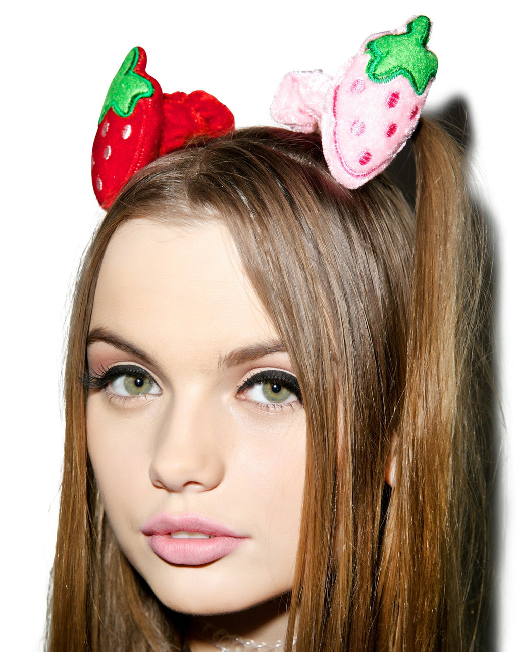Ichigo Plush Scrunchie - Pink
