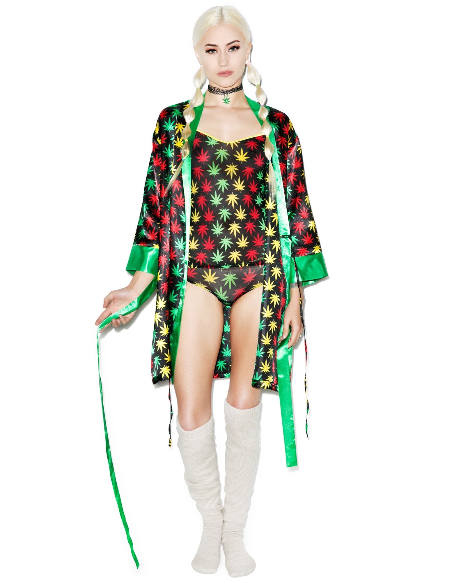 Weed Rasta Leaf Mesh Set - Black