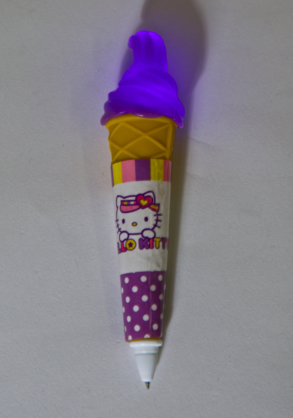 Light-Up Ice Cream Pen - Light Blue