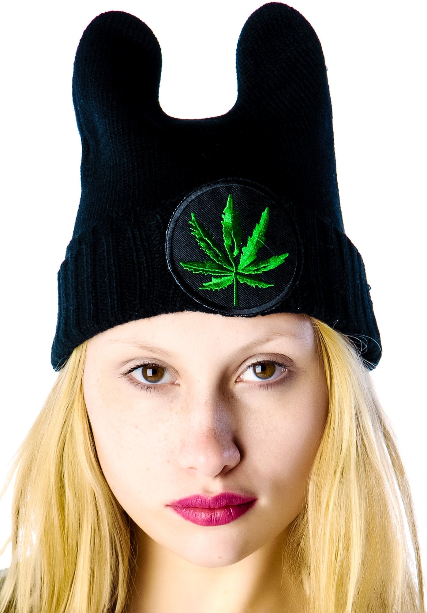 Puff & Pass Beanie - Black