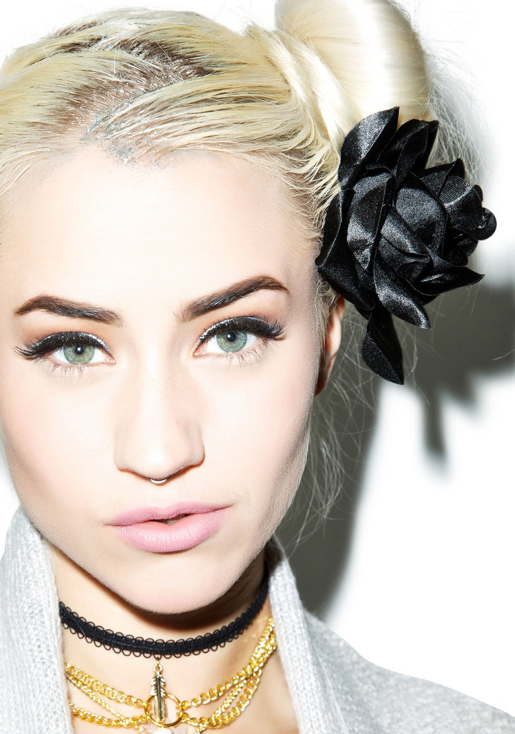 Rose Hair Clip - Off White