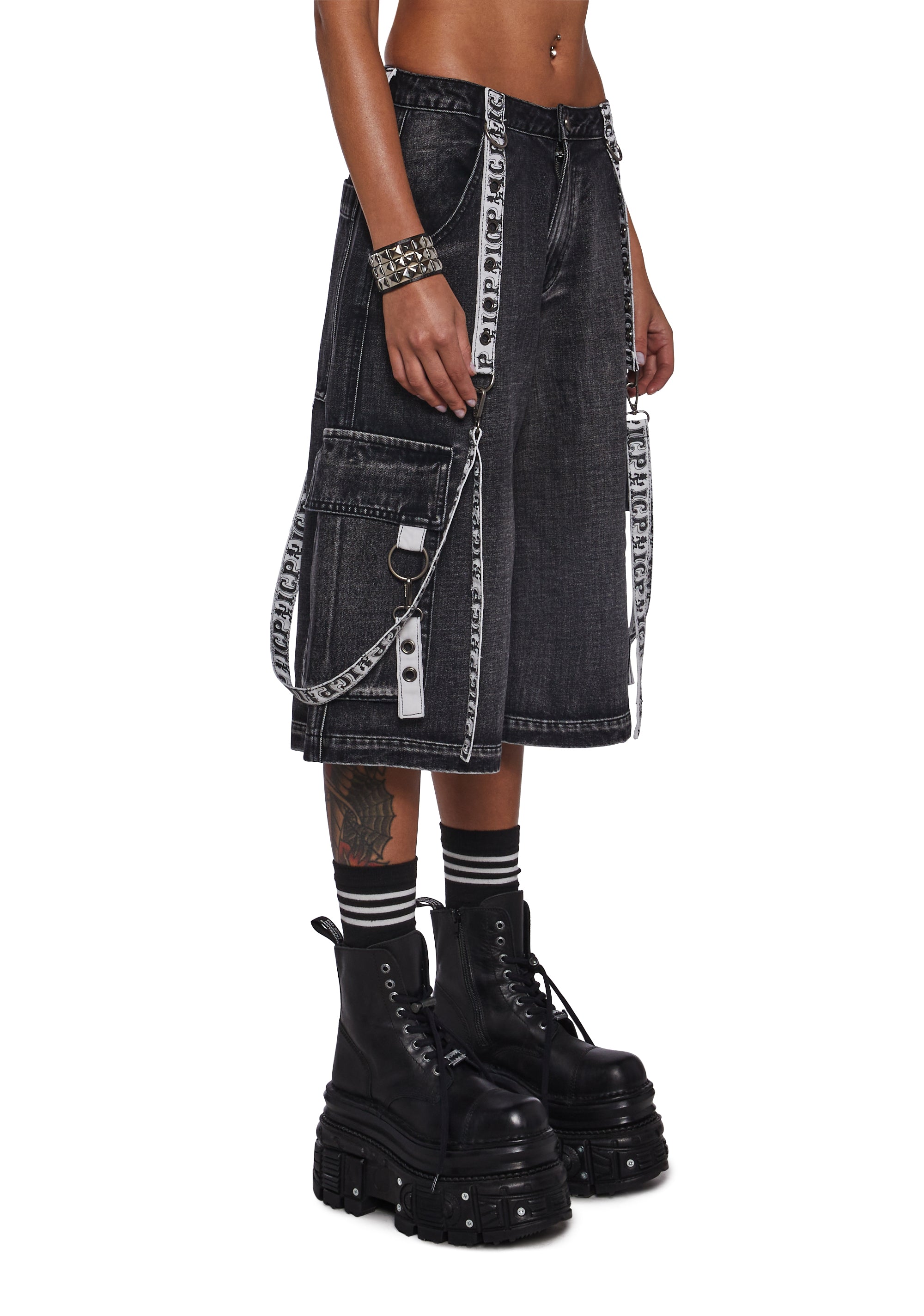 Riddle Box Cargo Shorts