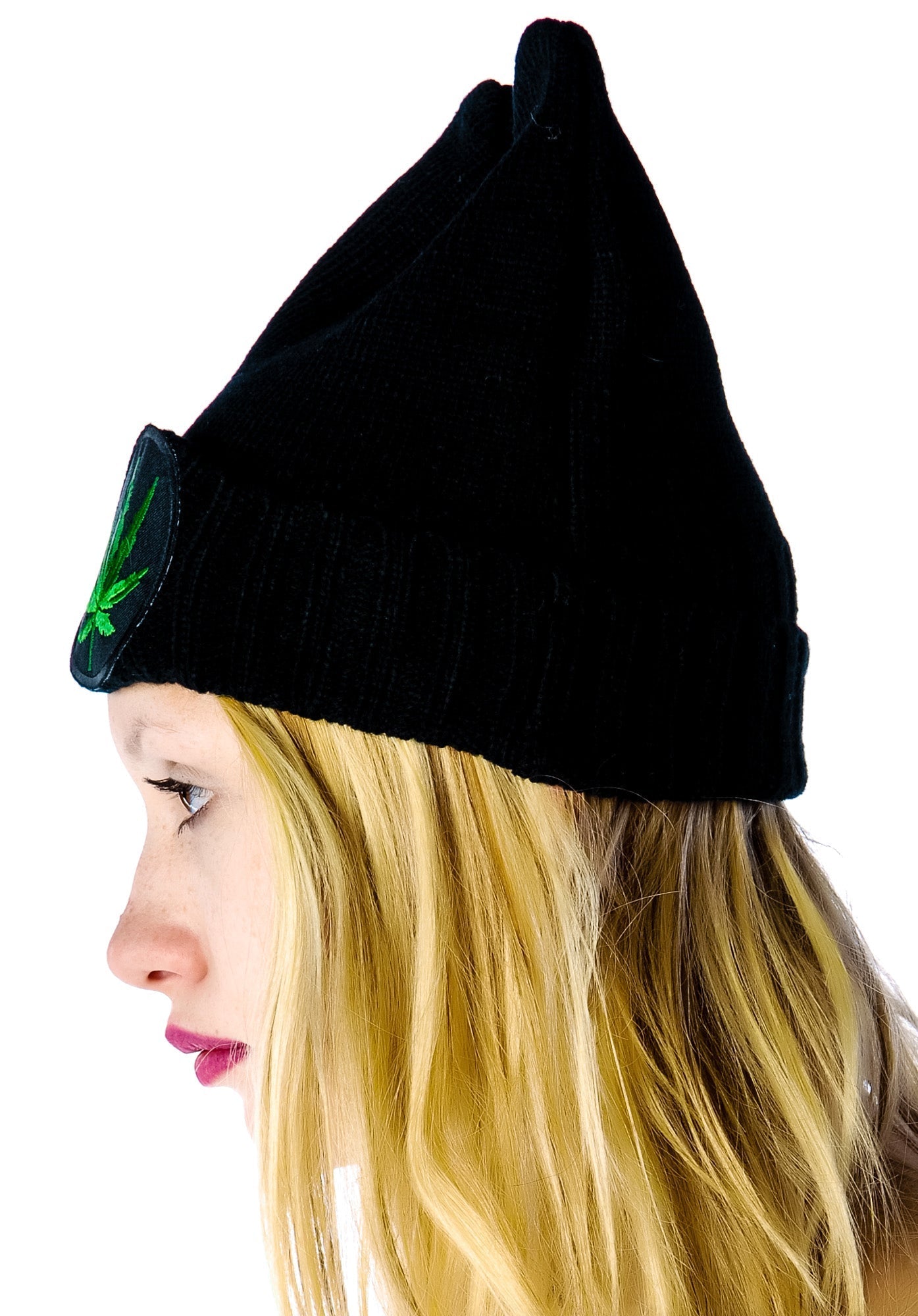 Puff & Pass Beanie - Black