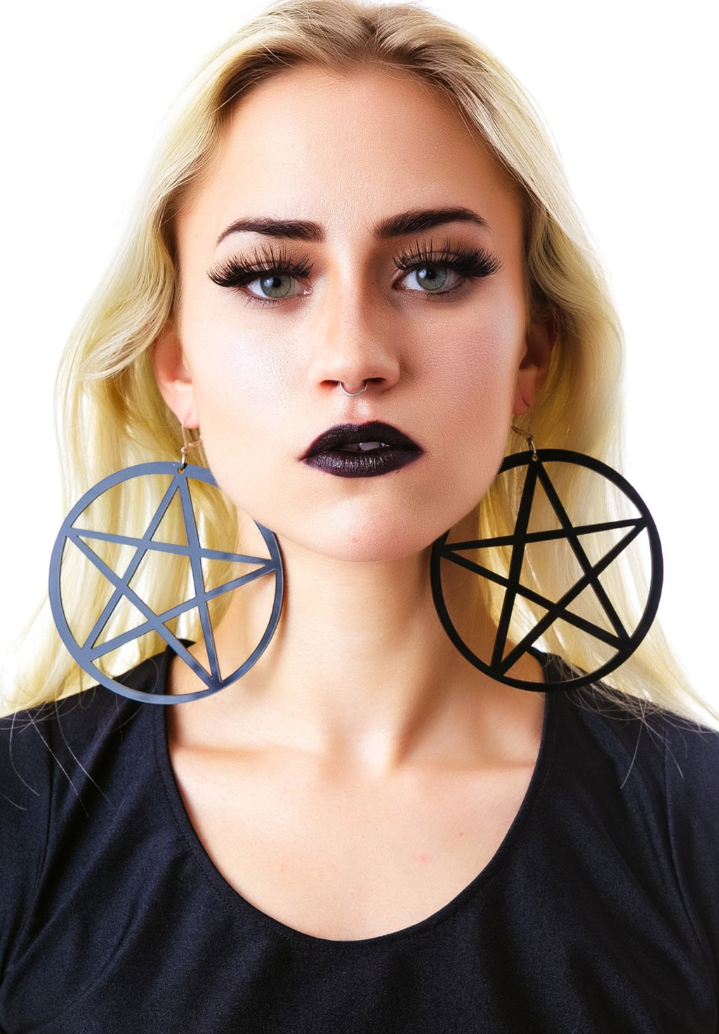 Mercy's Lost Pentagram Earring - White