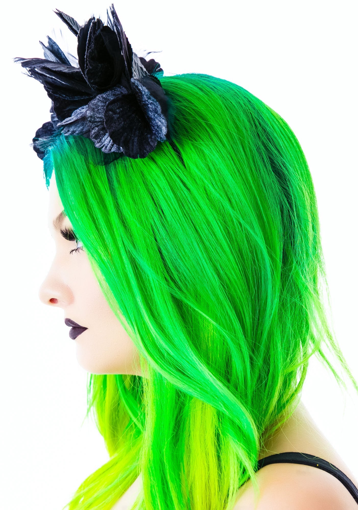 Lana Velvet Noir Crown - Red