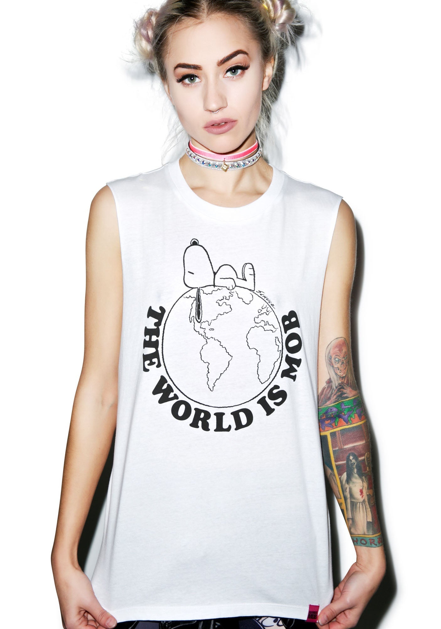 The World Is Mob Muscle Tee - Black