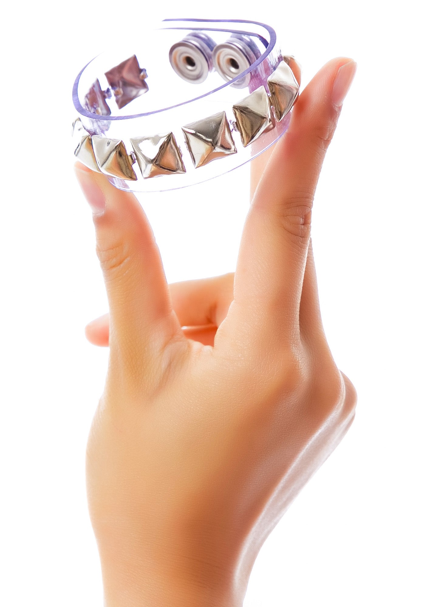 Beltsville Crucible Bracelet - White